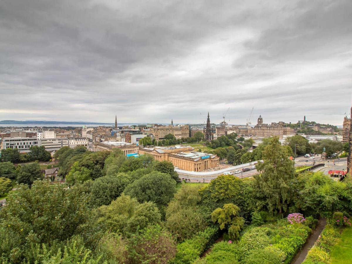 Luxury Royal Mile Apartment By The Castle - Sleeps 4 Edinburgh Exterior photo